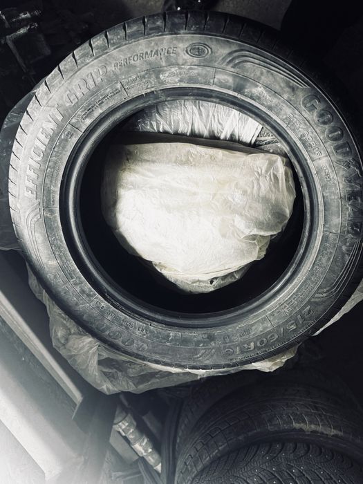 215/60 16 летний резина