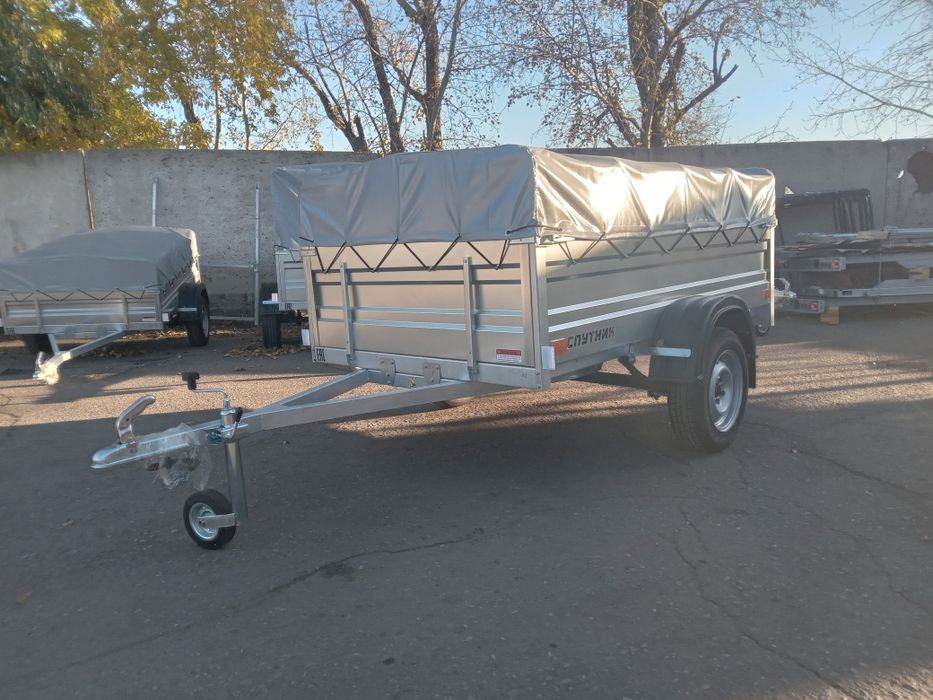 Прицеп легковой спутник