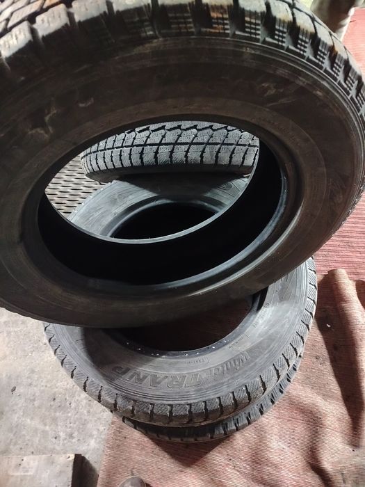 Резина зимняя липучка