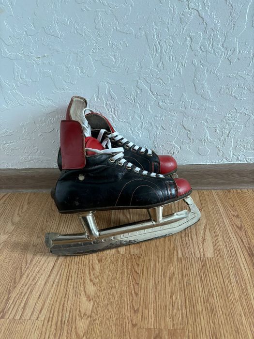 Коньки 2 пары шт