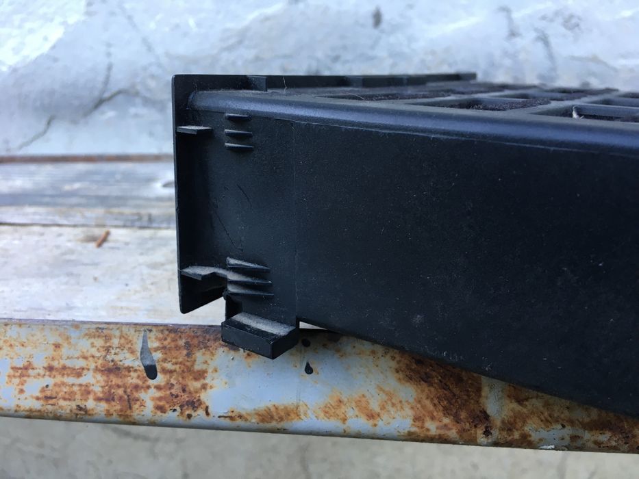 Buzunar Sertar Ornament Plastic Bord Radio Vw Golf4 Transporter T5