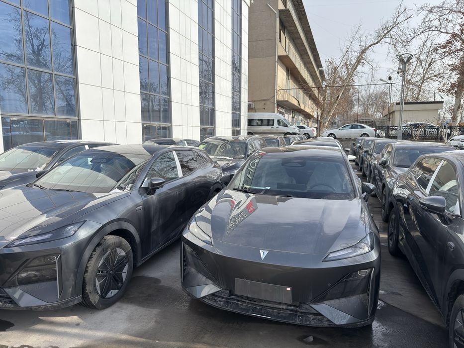 Changan Deepal S07  215 max full pozitsyasi NALICHIDA BOR 3 yil garant