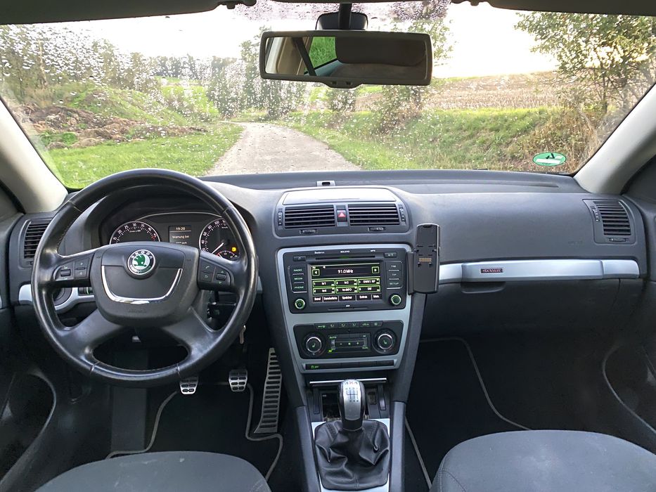 Skoda Octavia Scout 4x4 2.0D 140 Cp