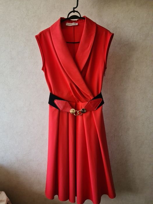 Нарядные нежные платья