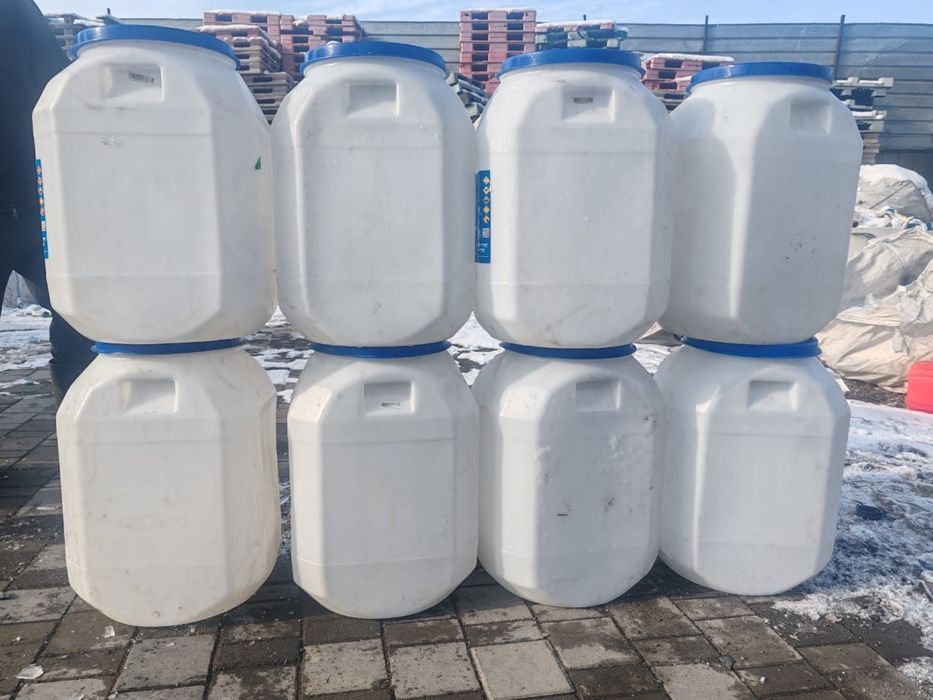 Канистры , бочки