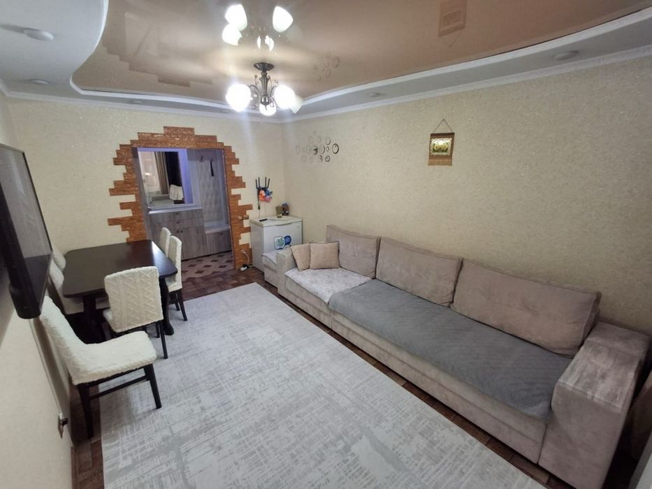 Продам трехкомнатную квартиру