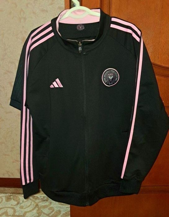 Ветровка Inter Майями. Размер М. Договоримся за меньшую сумму, пишите