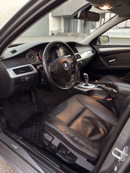 BMW 5 Series 2009 — imagine 5