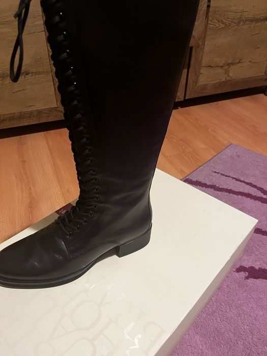 Високи ботуши с връзки Hogl