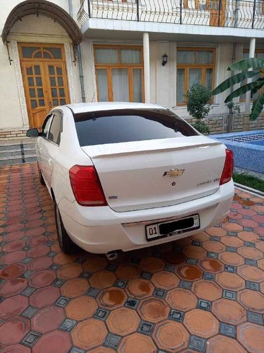 продам срочна Chevrolet cobalt с метан газом