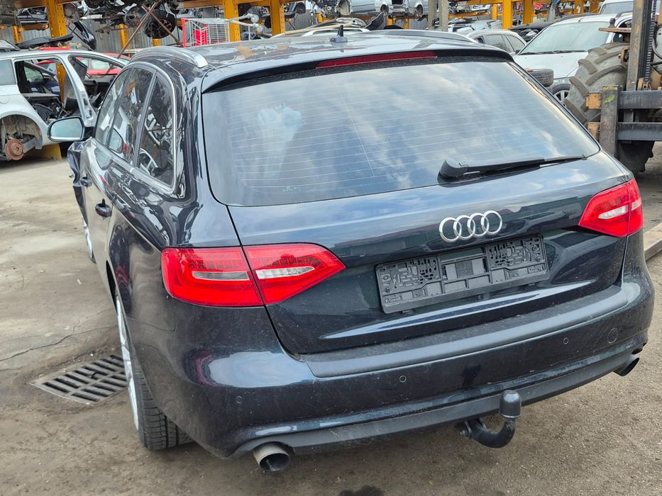 Dezmembram Audi A4 B8/8K (facelift) (2011 - 2016) 1.8 tfsi CJEB
