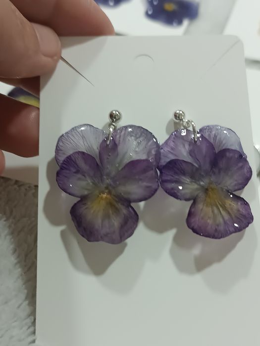 Ръчно изработени с естествени цветя