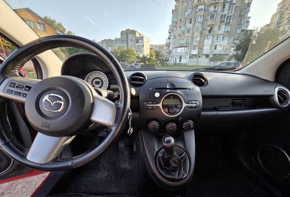 Vând Mazda 2 an 2008  CONSTANTA Tlf. 0745539090