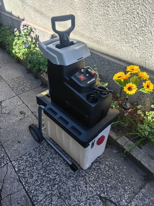 Валцова дробилка  2800w