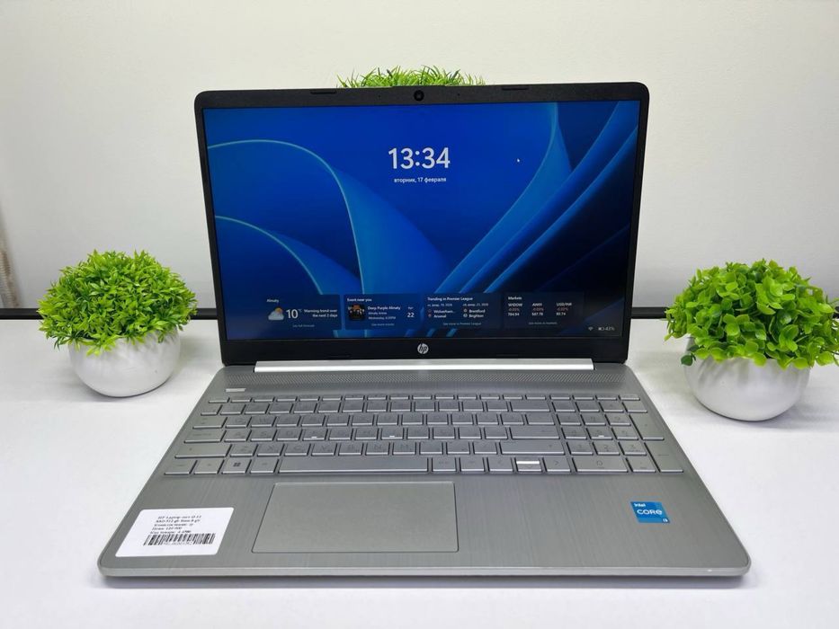 HP Laptop core i3-12
