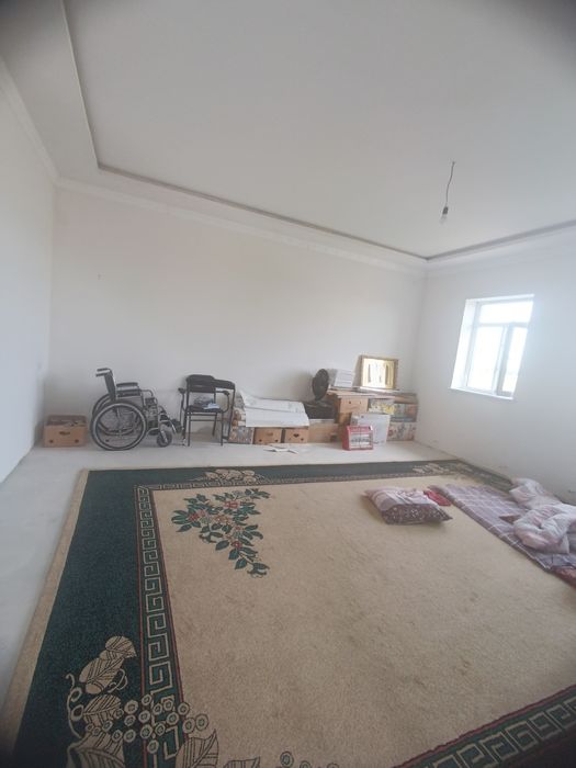 Uy sotiladi sergilida. Maklersiz