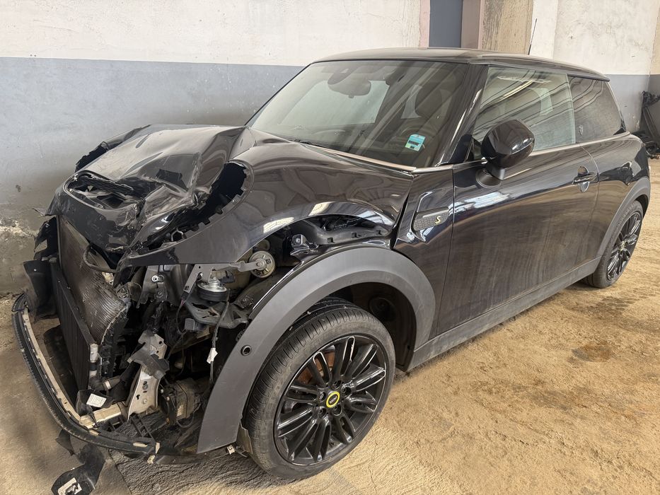 Mini Cooper SE avariat pret fix