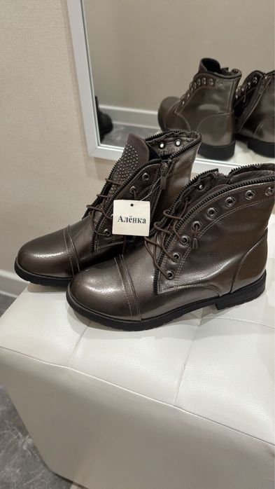 Весенняя обувь женская