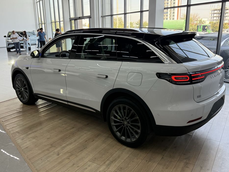 Leapmotor c11 luxury lidar 300 km gibrit 2026