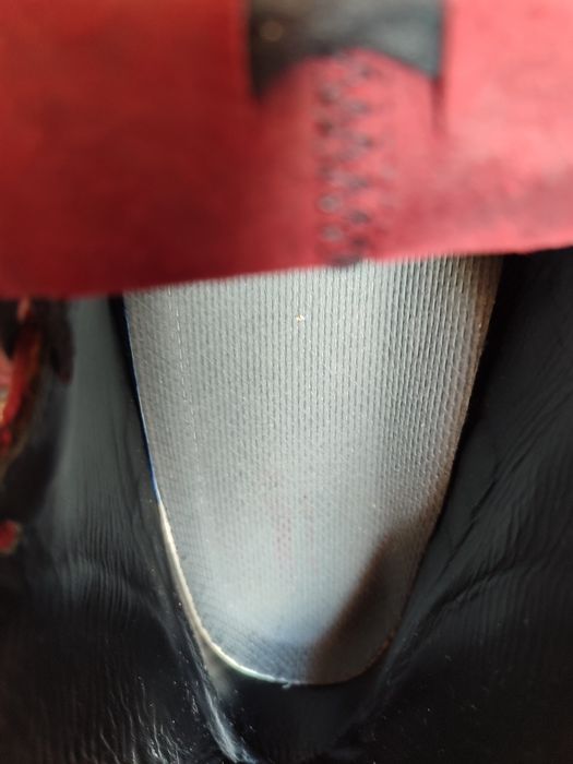 Vând ghete din piele,pentru bărbați, Nr. 45, culoarea vișiniu,.