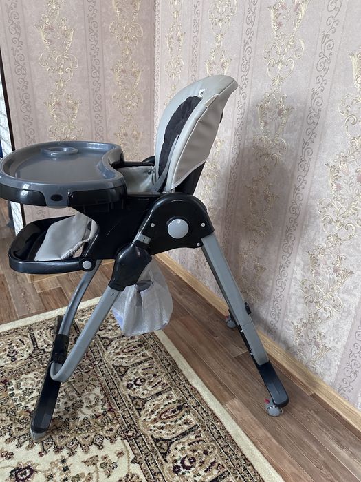 Столик для кормления