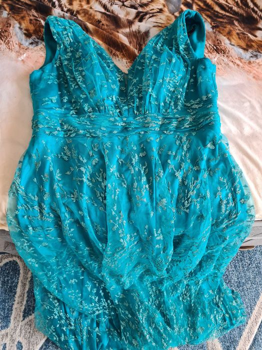 Елегантна рокля размер ХЛ/2ХЛ