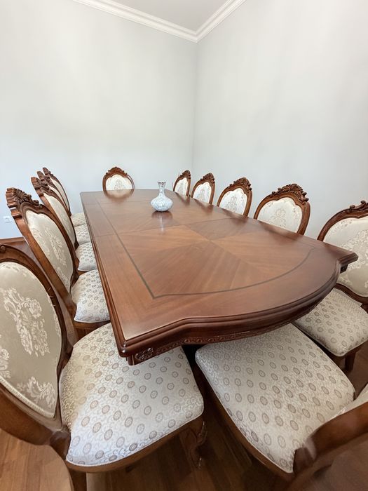 Продам стол со стульями