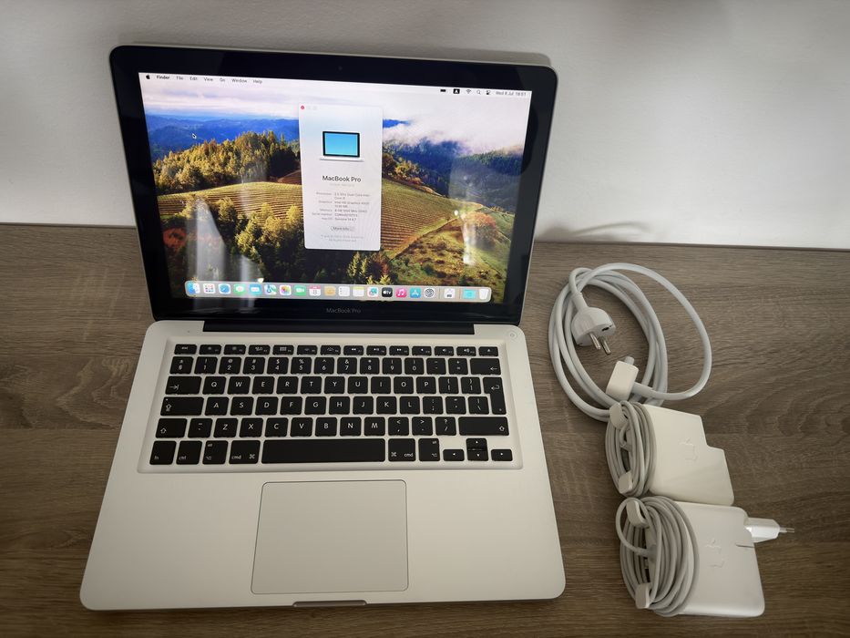 Macbook Pro 13" i5 8GB ram