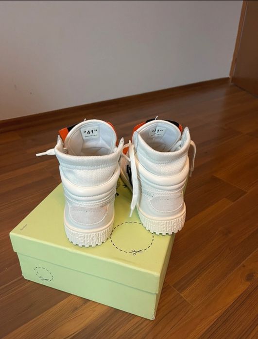 Off white court 3.0