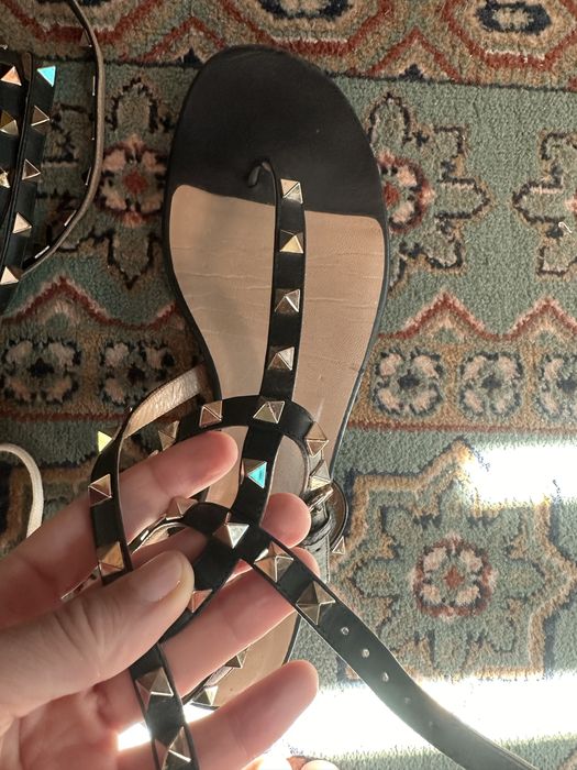 Sandale Valentino Garavani 40 negru cu auriu deschis