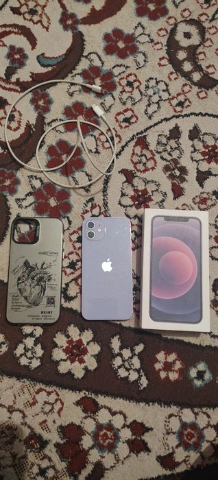 Айфон 12 отлич состояние