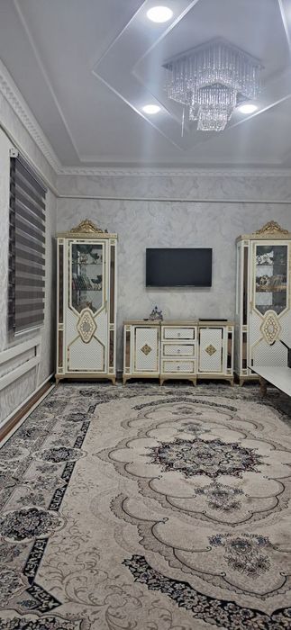 350 кв жой сотилади