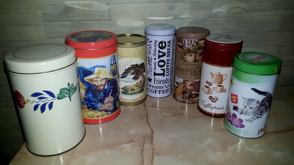 cutii metalice de colectie