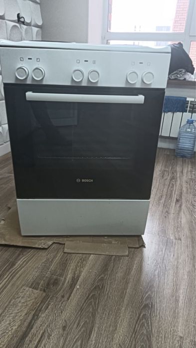 Продам срочно плиту с духовкой