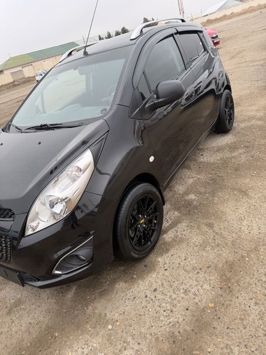 Spark tezda sotiladi