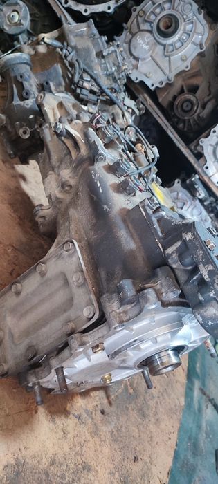 4M40 раздатка Mitsubishi Delica автомат