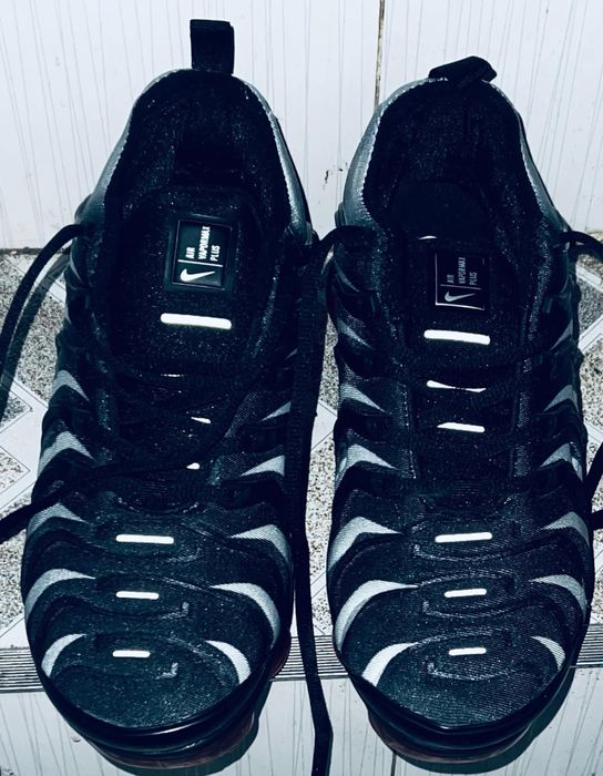 Adidasi nike originali