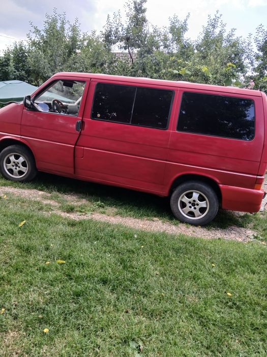 Volkswagen Multivan 1997 diesel, 4.205 € — imagine 5