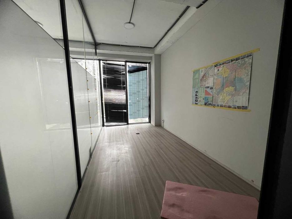 Офис 128 м² в Parkwood с отдельными входами, аренда (55)