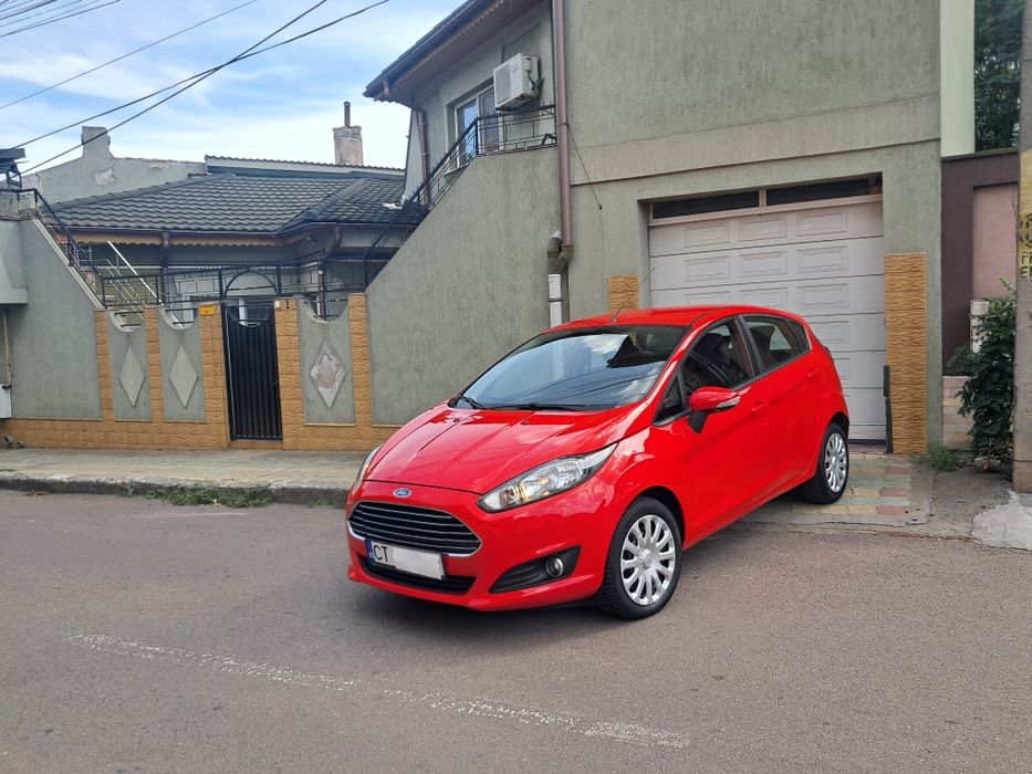 { FORD FIESTA } 2016  {STARE NOUĂ } EURO 6 ^{ 80 .000 KM  } Unic Proprietar { Full  Optiuni }