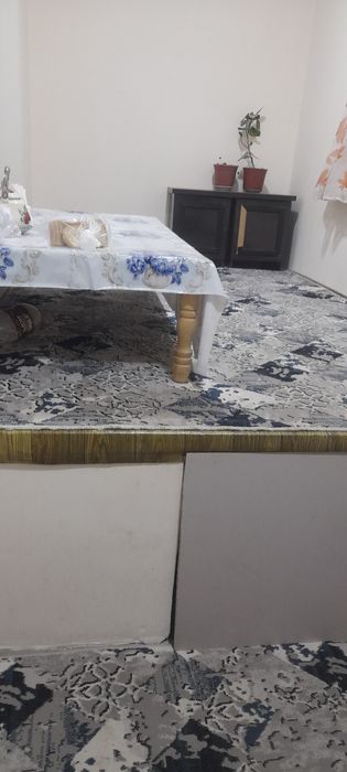 Yangi hayot tumani uy sotiladi 2 xona