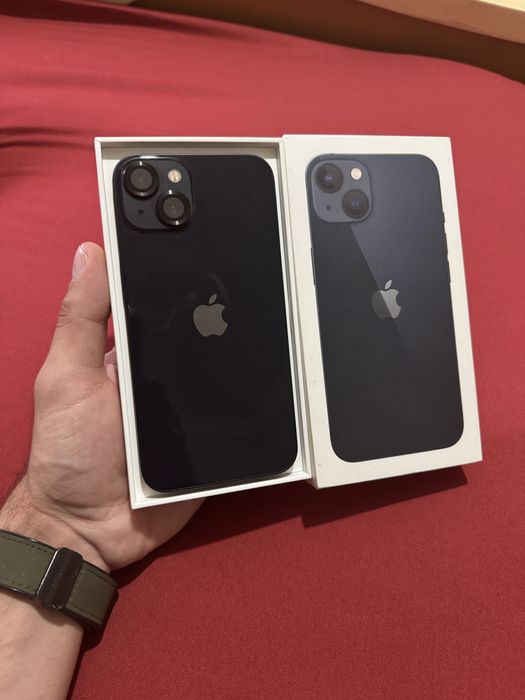 Продам телефон Айфон 13 128Gb