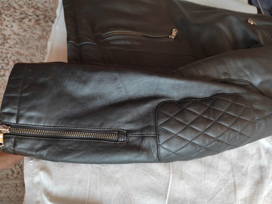 Мъжко кожено яке от естествена кожа размер L - 42 euro