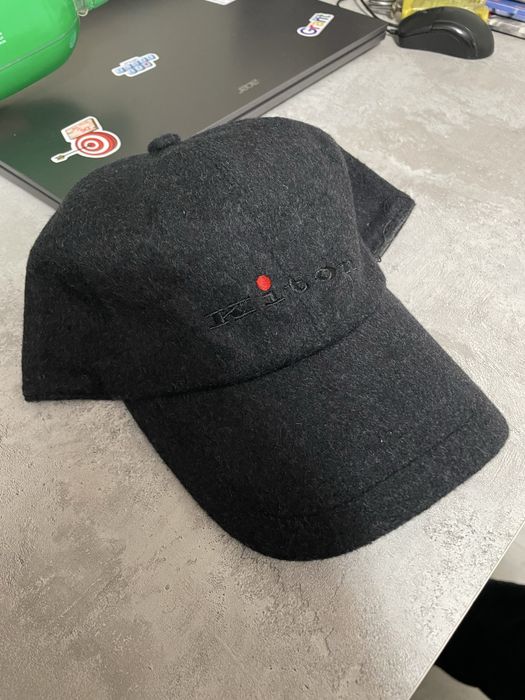 Кепка Kiton срочно продам