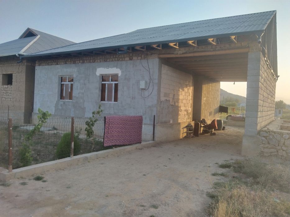 Uchaska dakumenti bor