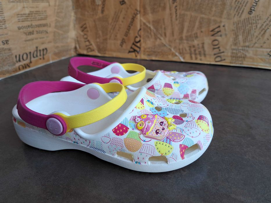 детски сандали,чехли,летни обувки,джапанки,гумено сабо,Crocs момиче