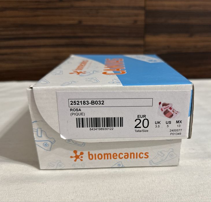 Biomecanics сандали за прохождане, размер 20