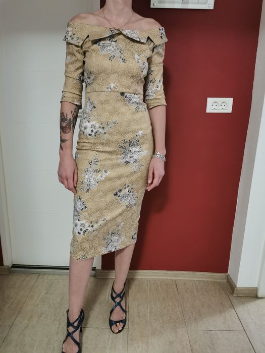 Rochie midi Urma noua (S / 36)