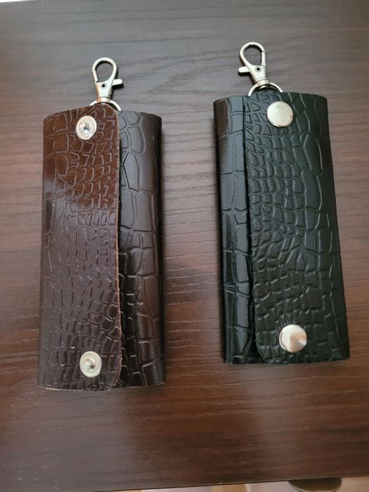 Продам ключница кожаная