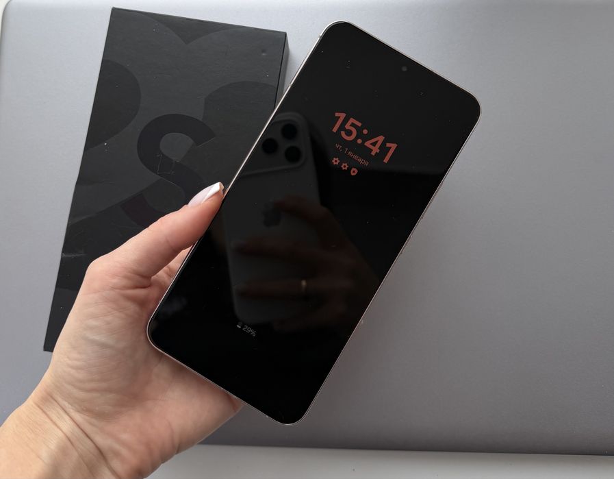 Samsung S22 plus флагман